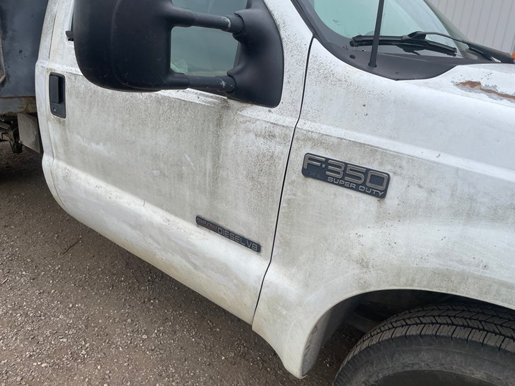 2000-ford-f350-image-18