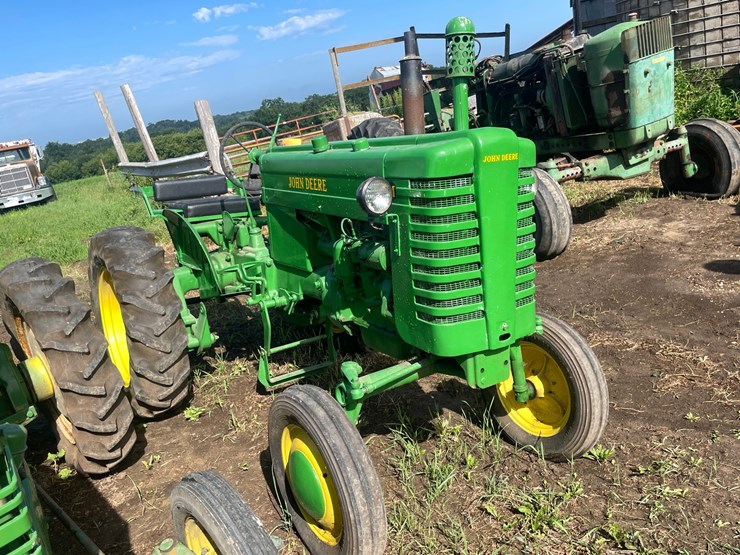 john-deere-m-image-2