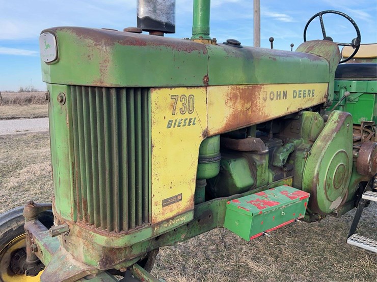 john-deere-730-image-13