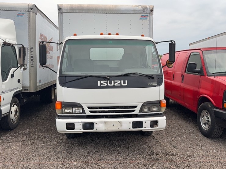 1999-isuzu-npr-image-2