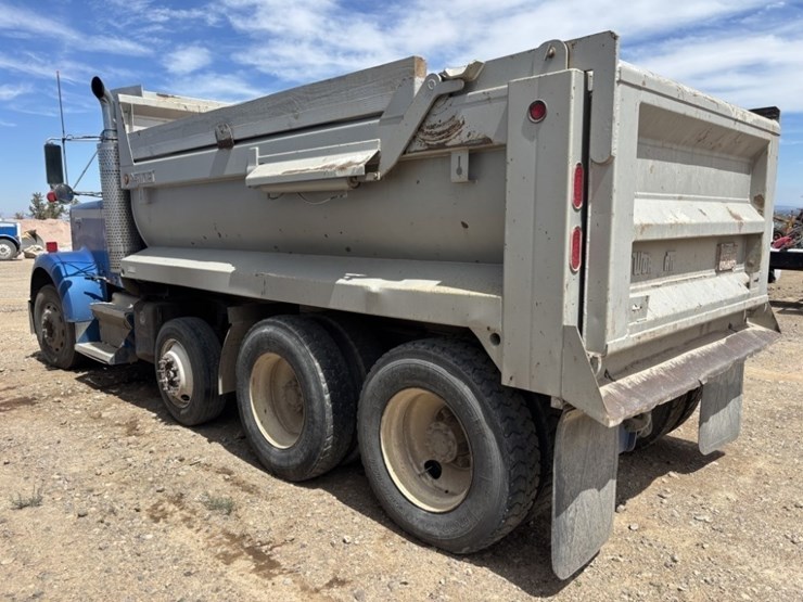 1996-kenworth-w900b-image-3