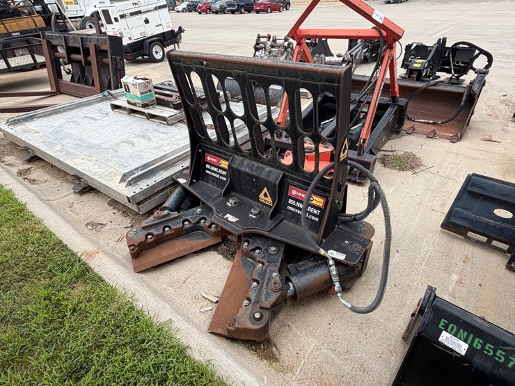 dymax-ranch-axe-tree-saw-skid-attach-image-1