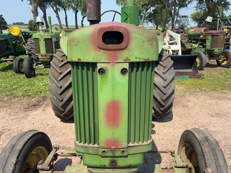 john-deere-630-image-15