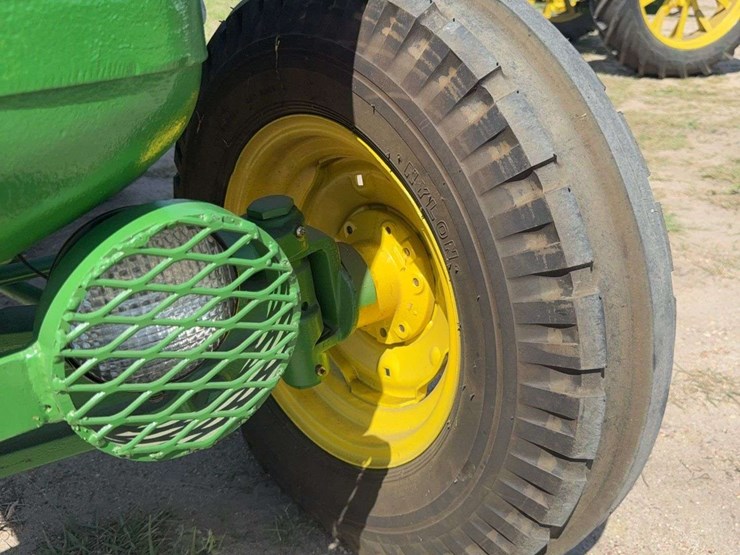john-deere-620-image-10