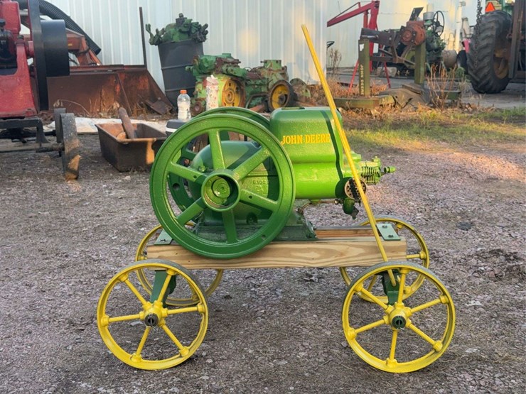 john-deere-112-image-1