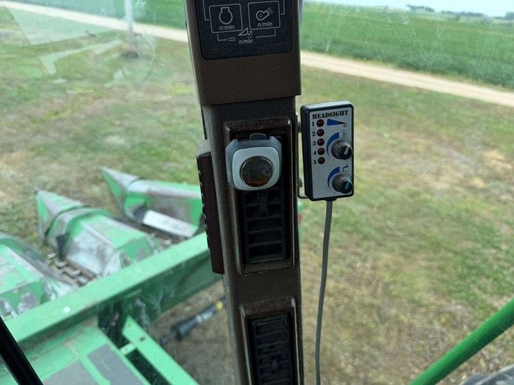 1997-john-deere-9600-image-60