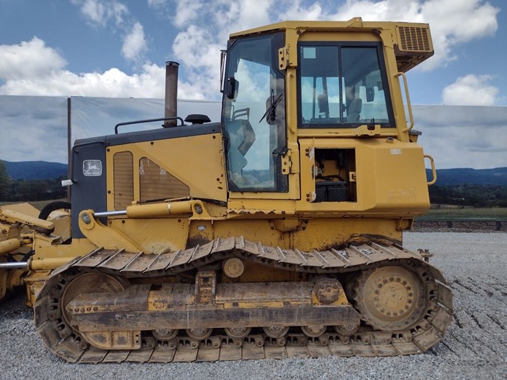 deere-700h-lt-image-14