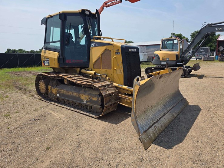 2008-caterpillar-c4.4-image-14