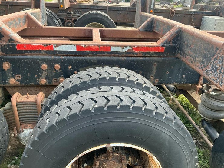 1994-mack-rd688s-image-45