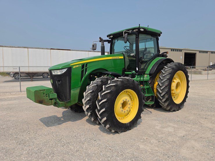 2012-john-deere-8335r-image-1
