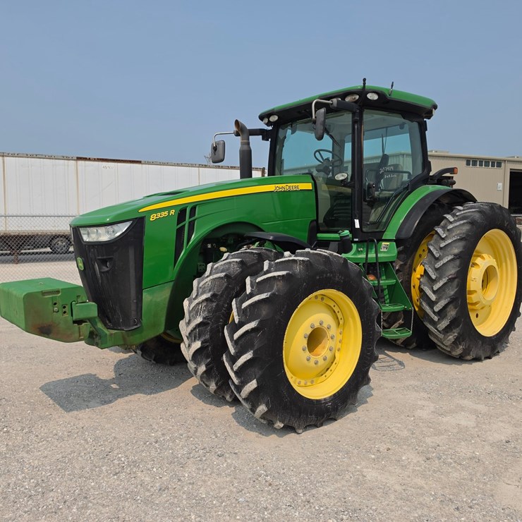 2012 JOHN DEERE 8335R