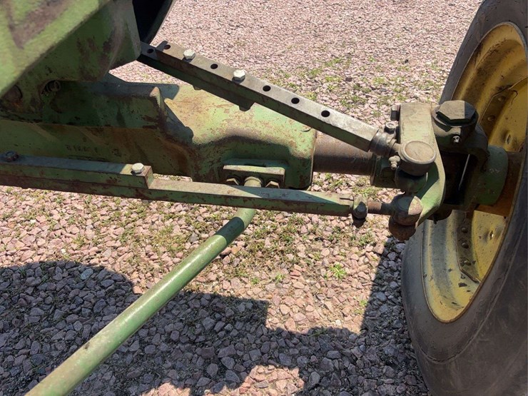 john-deere-630-image-44
