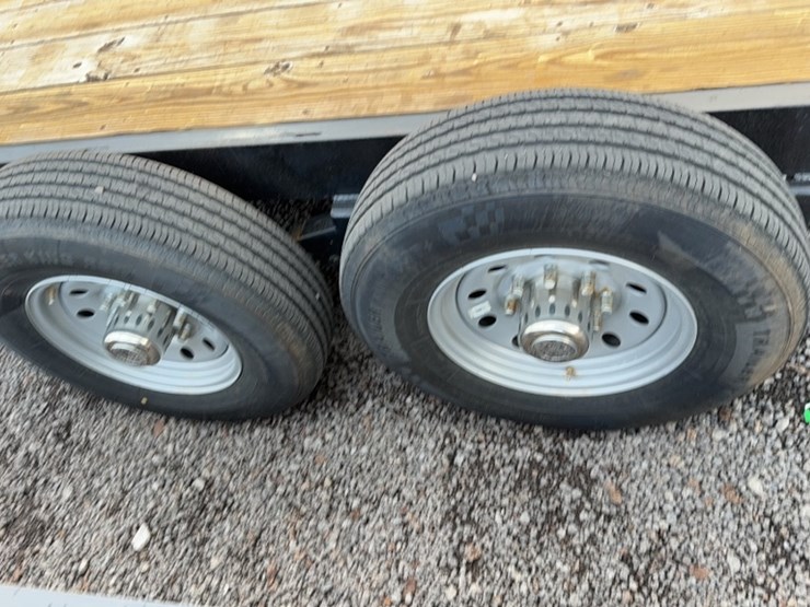 #3059-•-2025-20'-bumper-pull-trailer-image-7