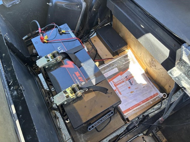 ez-go-electric-utility-cart-image-22
