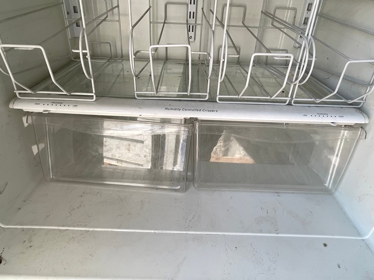 #4709-•-kenmore-fridge-and-freezer-image-9