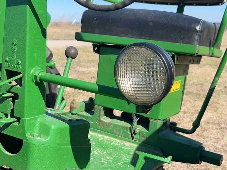 john-deere-model-b-image-55