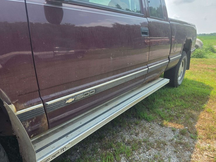 1999-chevrolet-1500-image-13