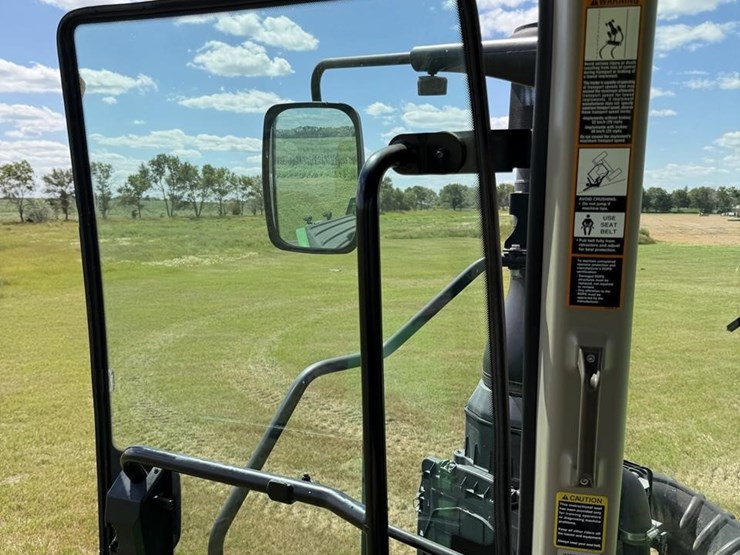 2017-john-deere-9570rx-image-87