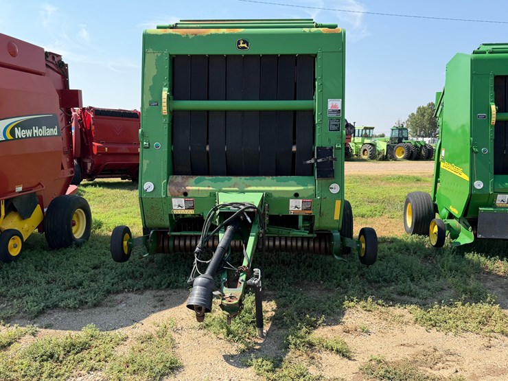2006-john-deere-567-image-2