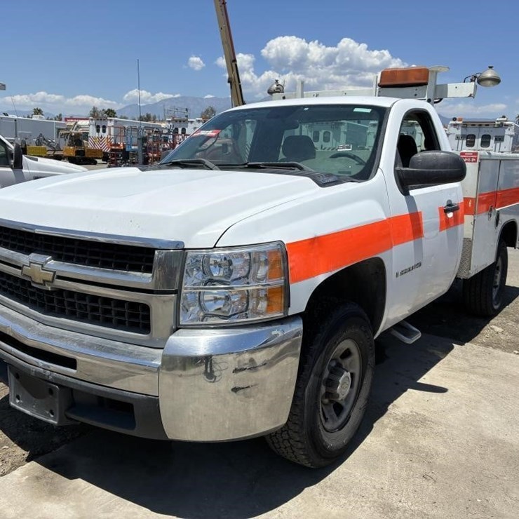 2009 CHEVROLET 3500HD