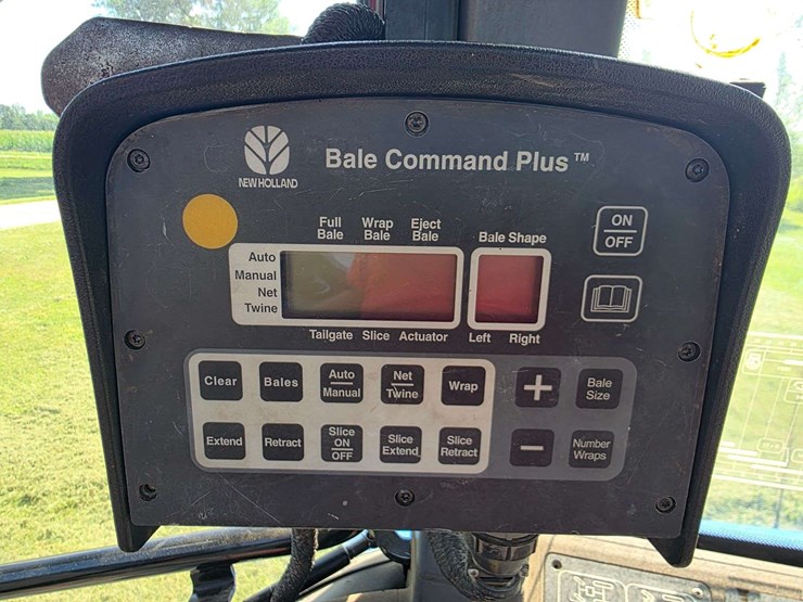 new-holland-br7090-image-46