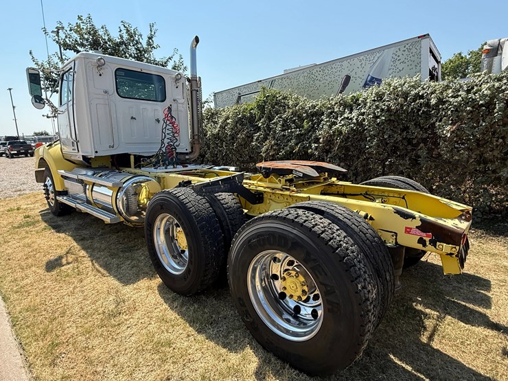 2015-western-star-4900-image-7