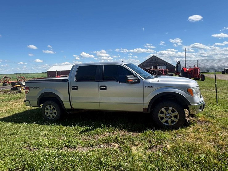 2013-ford-f150-xlt-image-8
