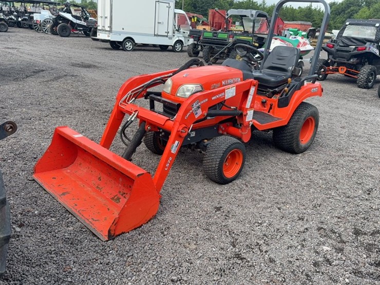 #3029-•-kubota-2360-tractor-image-1