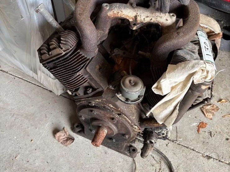 tecumseh-gas-engine---came-out-of-skid-loader-image-3