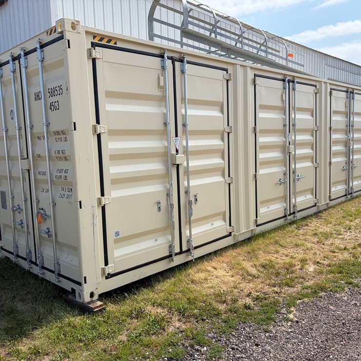 #2366 • 40’ HQ Storage Container
