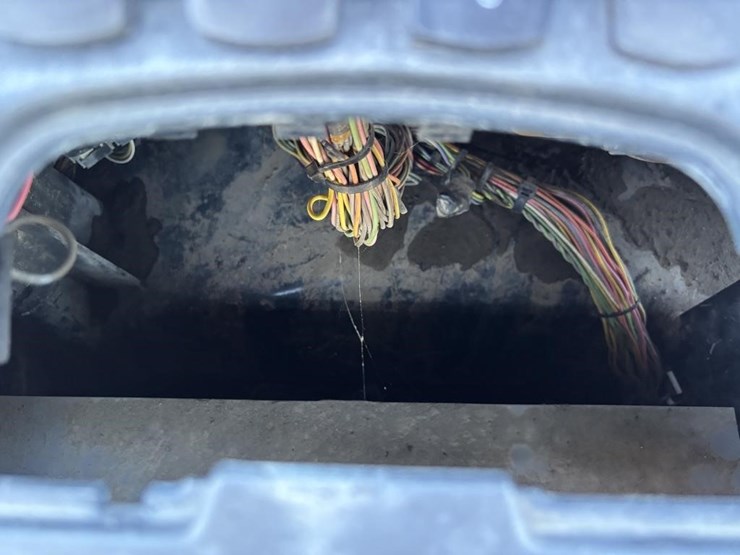 2007-caterpillar-420e-image-53