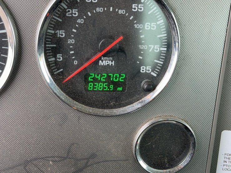 2022-kenworth-t270-image-19