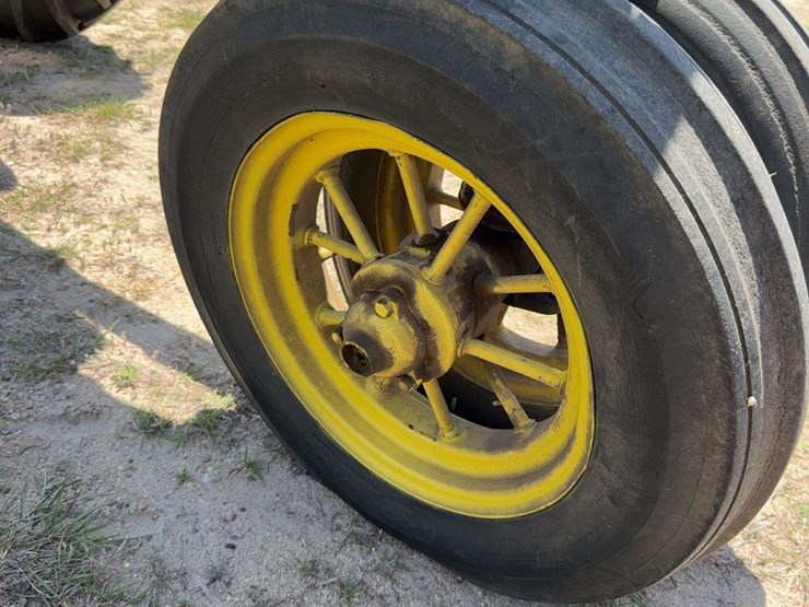 john-deere-model-a-image-12