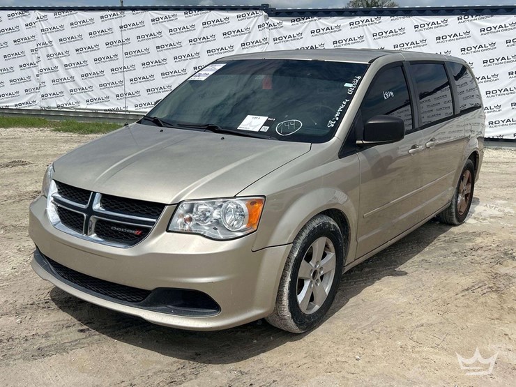 2013-dodge-grand-caravan-image-1