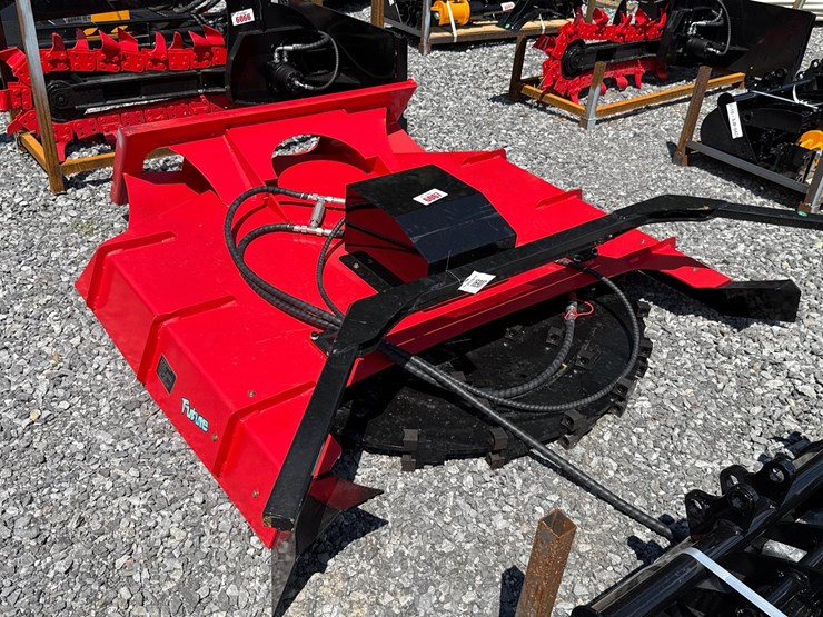 #6067-•-future-48"-skid-steer-disk-mulcher-image-2