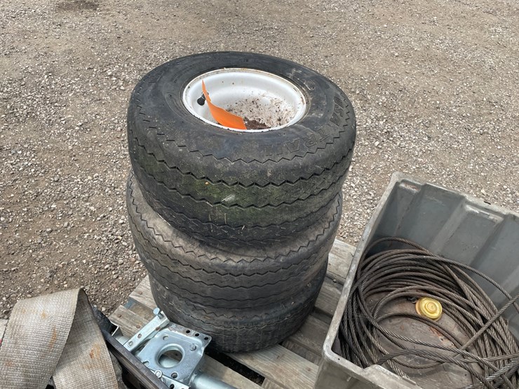 #4571-•-(3)-lawn-tires,-cable-and-4"-lifting-sling-image-4