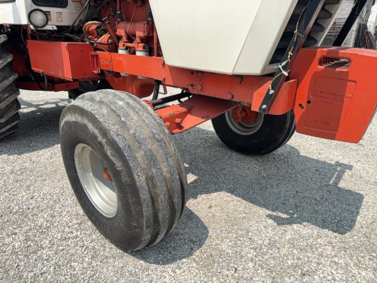 case-2590-tractor-image-23