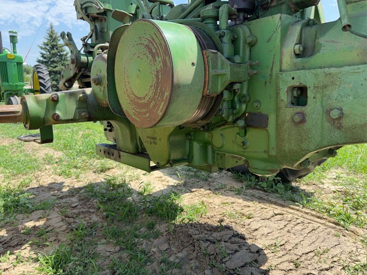 john-deere-630-image-29