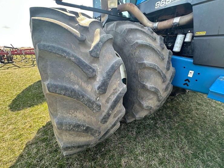 2001-new-holland-9684-image-23