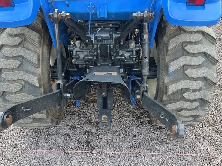 new-holland-tc24da-image-10