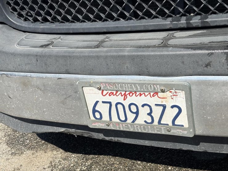 2019-chevrolet-express-g3500-image-6