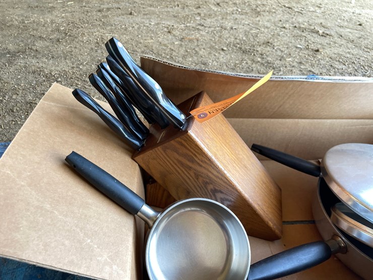 #4715-•-cutco-knife-set-image-2