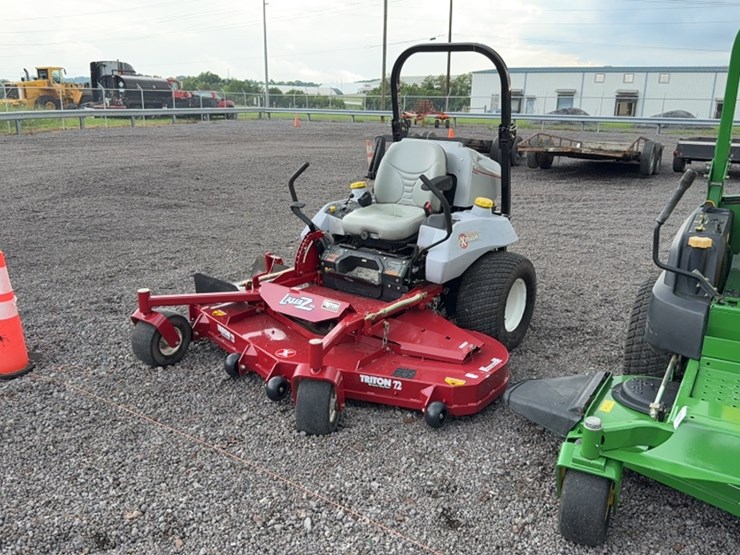 #3081-•-exmark-lazer-z-xs-zero-turn-mower-image-1