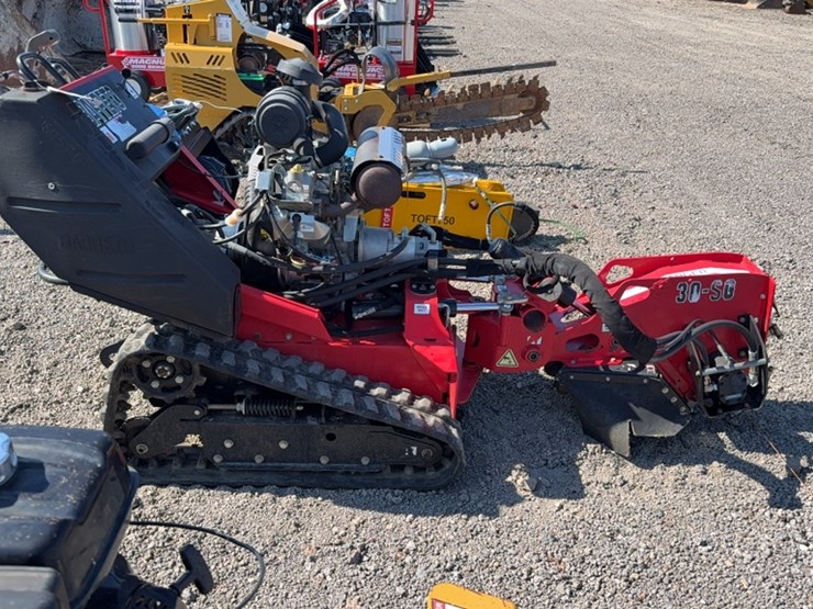 #2050-•-barreto-30-sg-stump-grinder-image-3