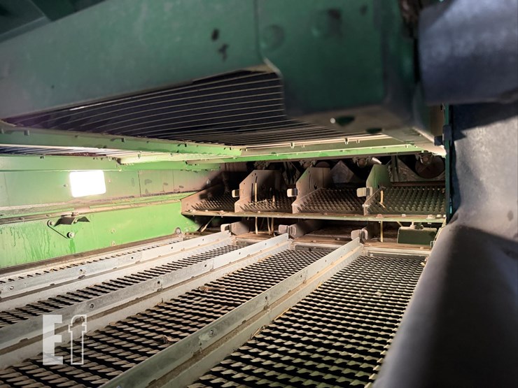 2020-john-deere-s790-image-46