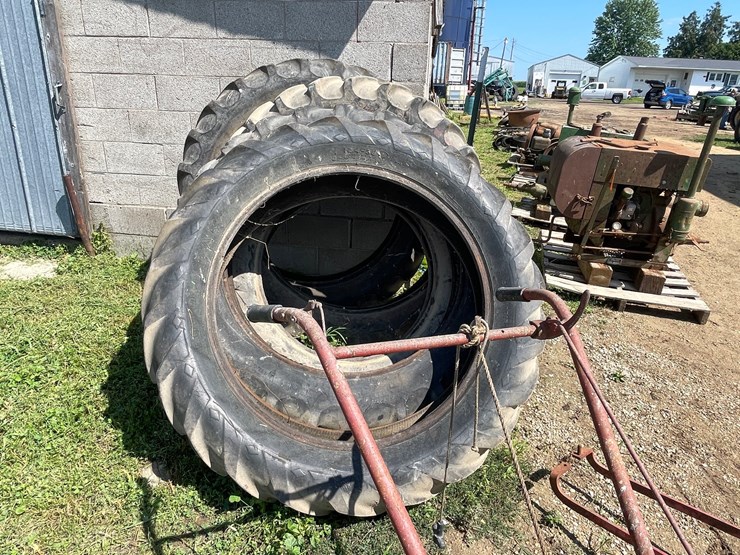 #4696-•-(5)-tractor-tires-image-2