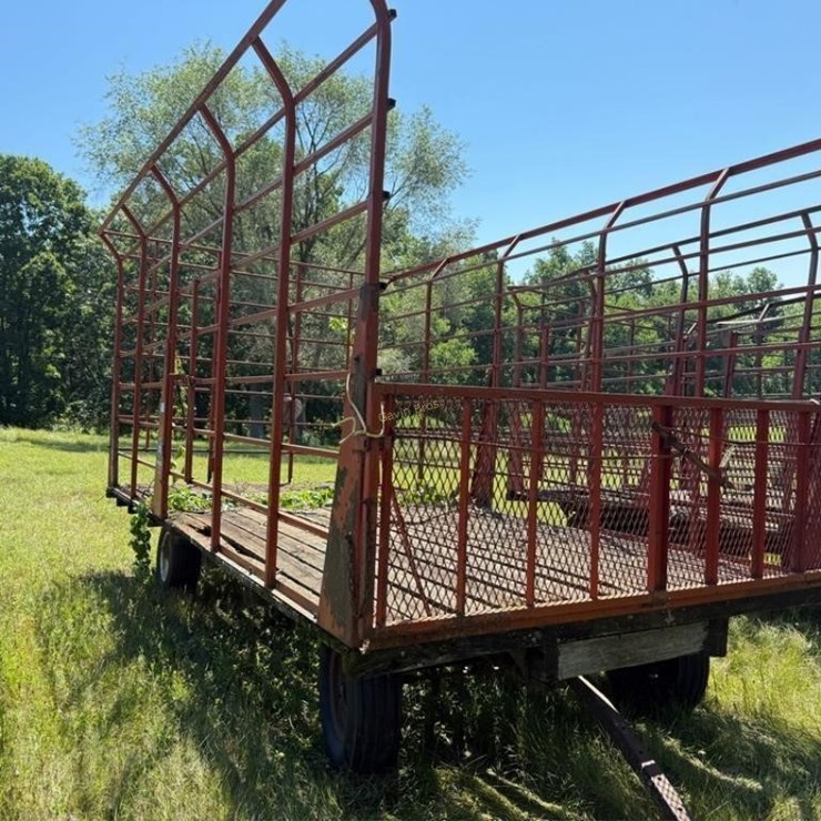 Meyer Bale Rack & Gear
