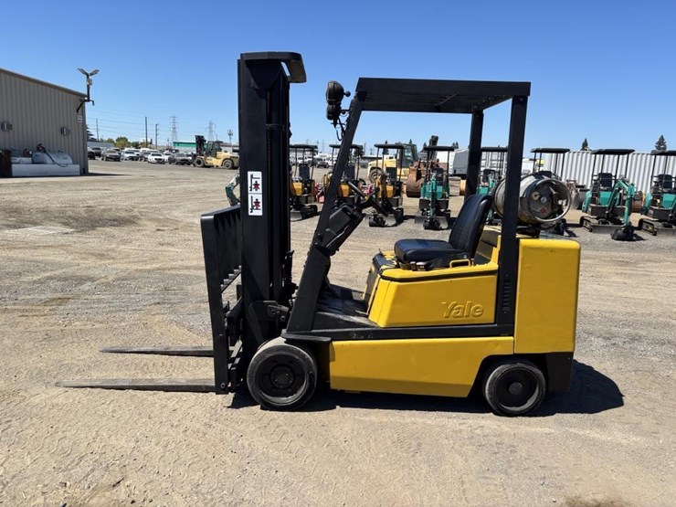yale-glp50-forklift-image-5