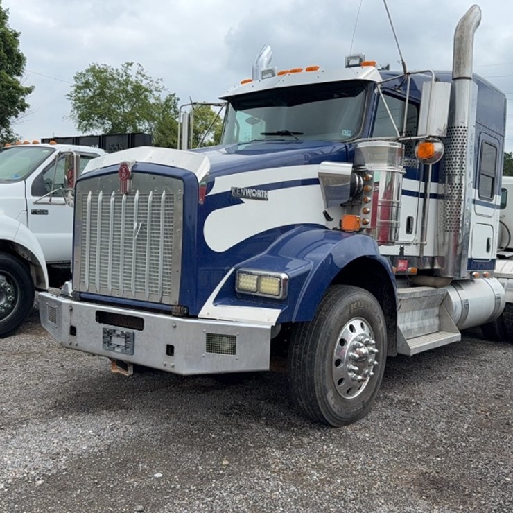 2018 KENWORTH T800