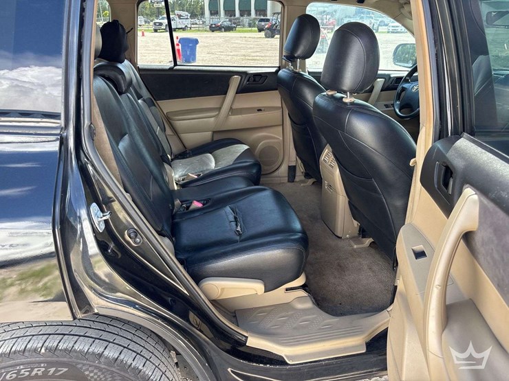 2008-toyota-highlander-image-23